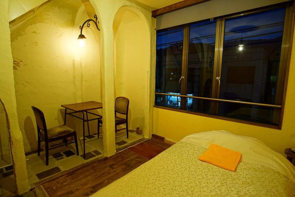 Hakuba Station Guesthouse En Exterior photo
