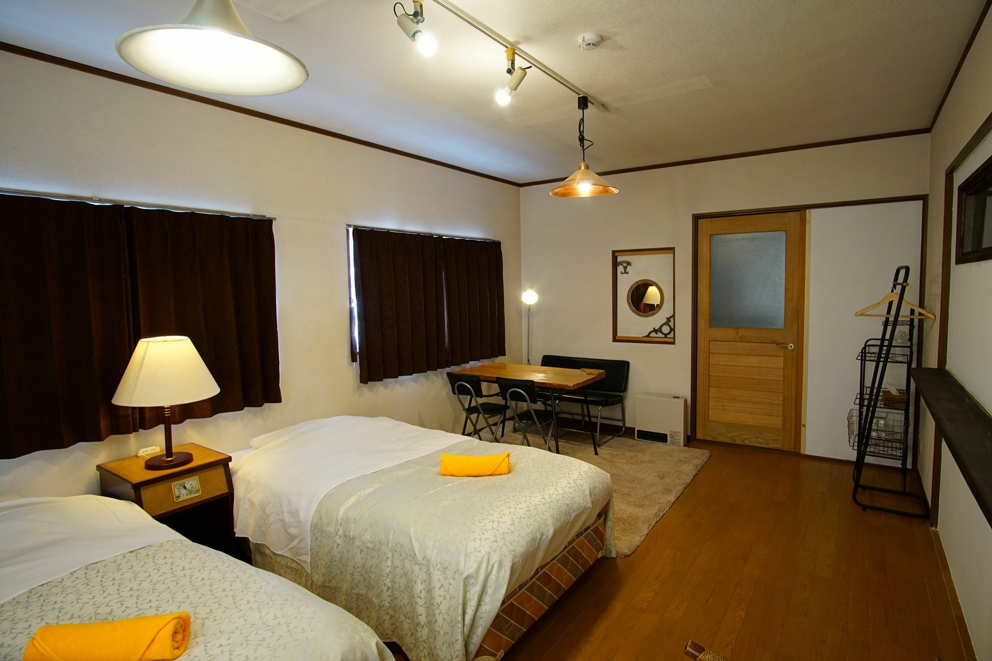 Hakuba Station Guesthouse En Exterior photo