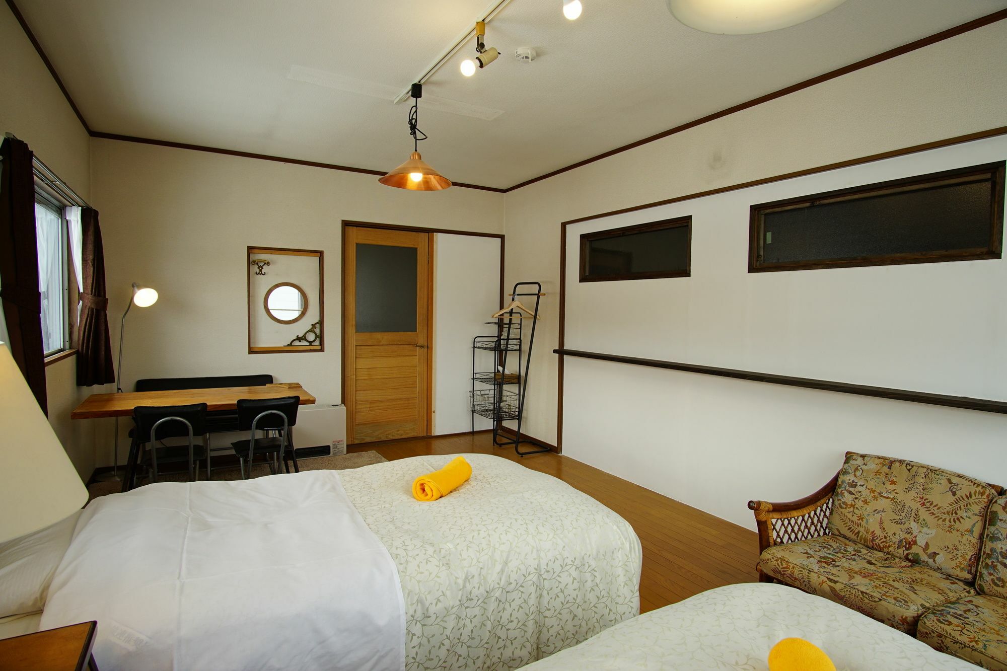 Hakuba Station Guesthouse En Exterior photo